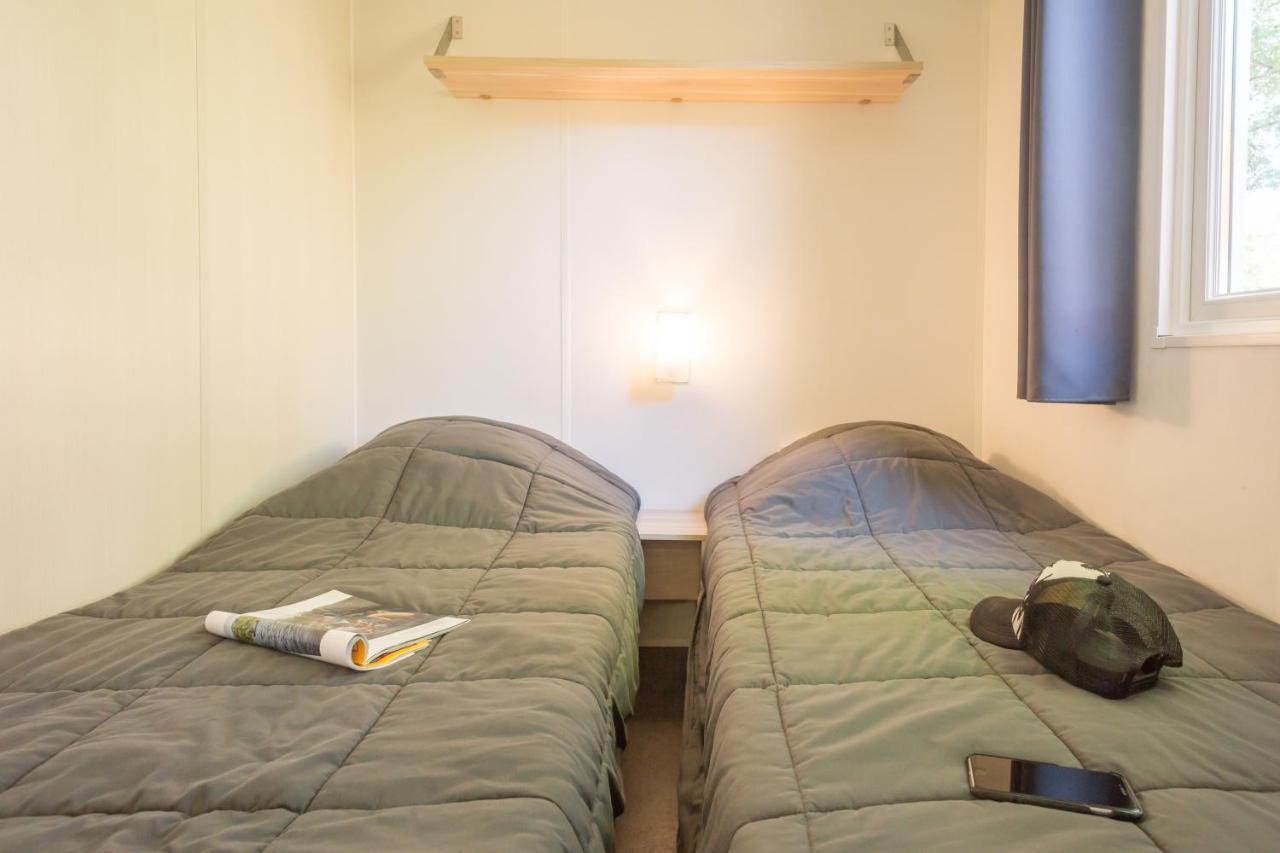 Hotel Camping Les Princes D'Orange Orpierre Esterno foto