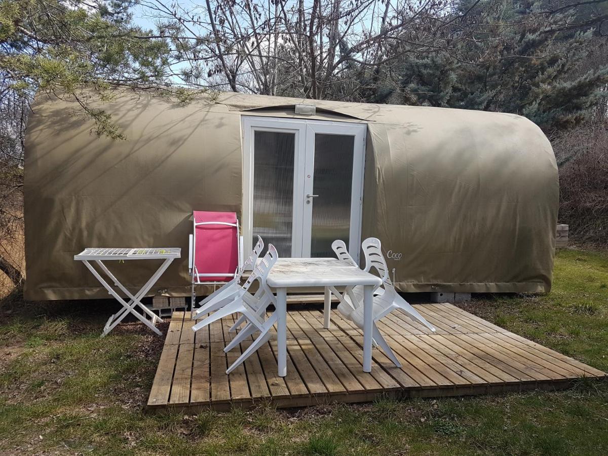 Hotel Camping Les Princes D'Orange Orpierre Esterno foto